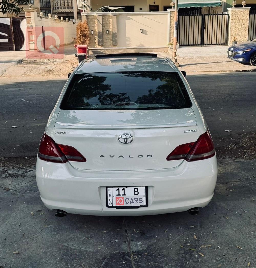 Toyota Avalon